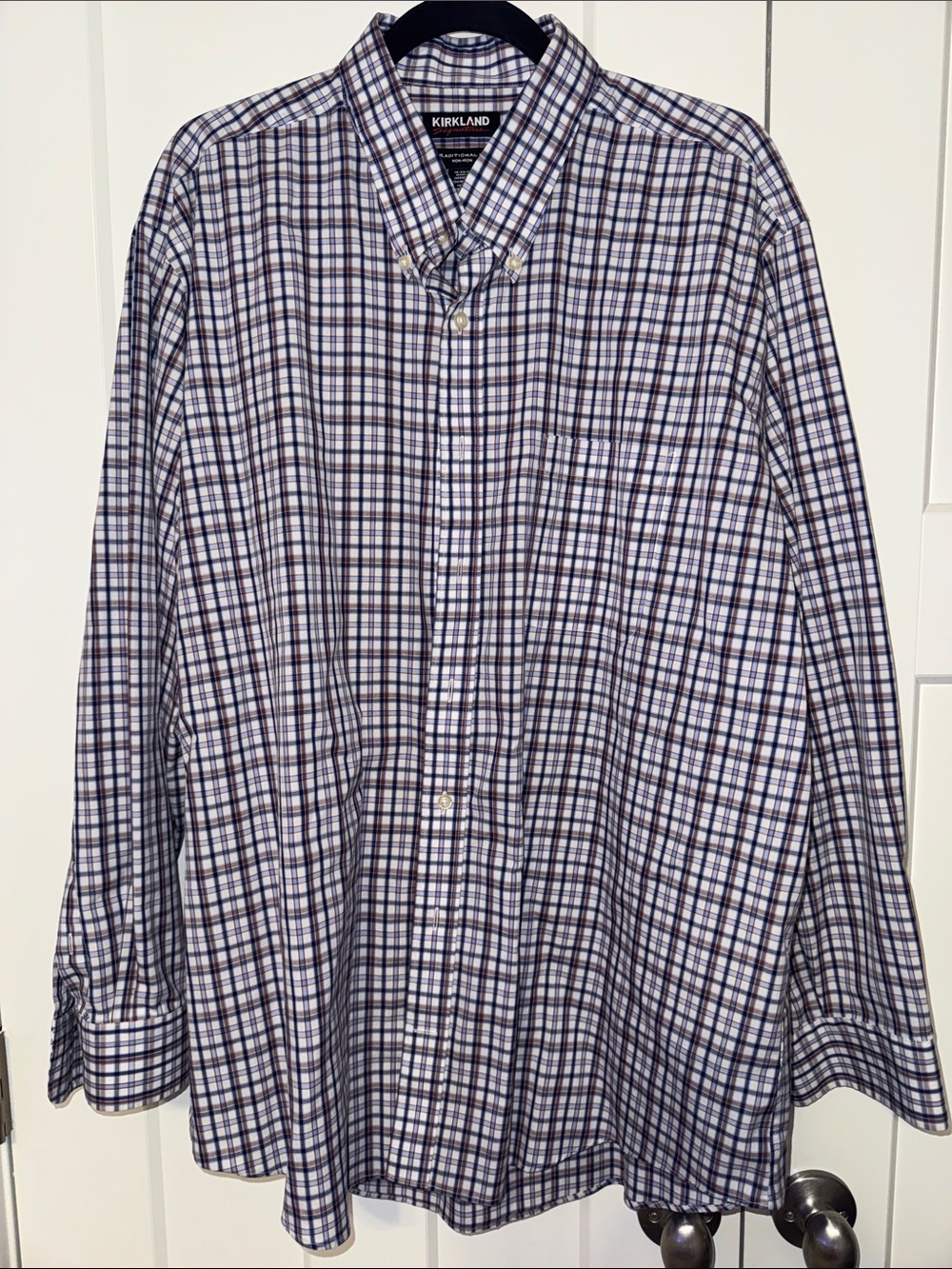 Kirkland Signature White, Blue & Brown Plaid Button-Down Shirt